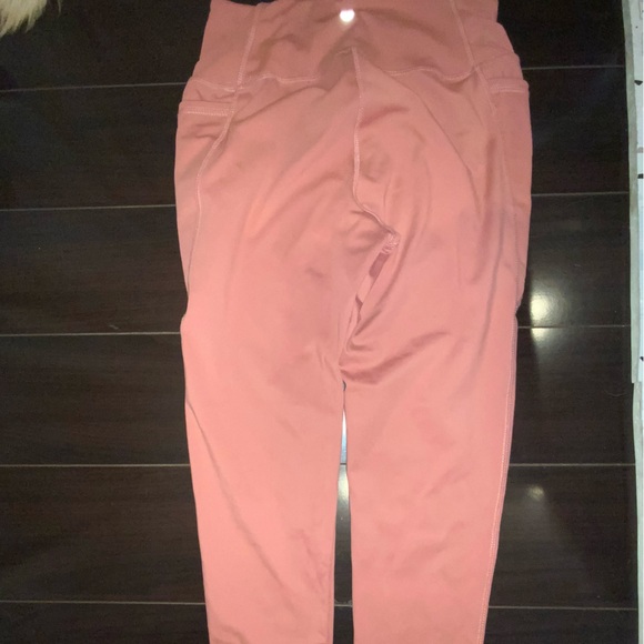 Danskin Leggings - Picture 5 of 5